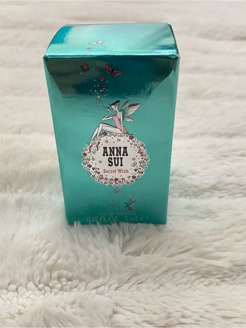 Anna Sui Secret Wish Women's Fragrance - Aqua Teal Bottle - Picture 3 of 6
